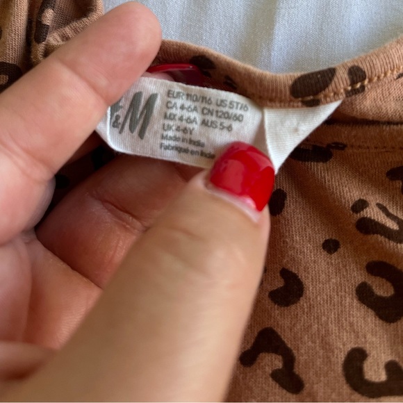 Old Navy Toddler Tan Leopard Print Long Sleeve Swing Dress size 5t/6 - Picture 5 of 7